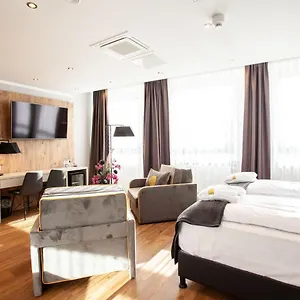 3* Отель Elens