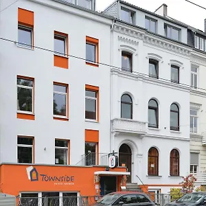 Hostel Townside, BRE