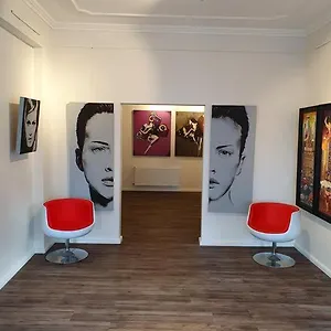 3* Hotell Arthotel